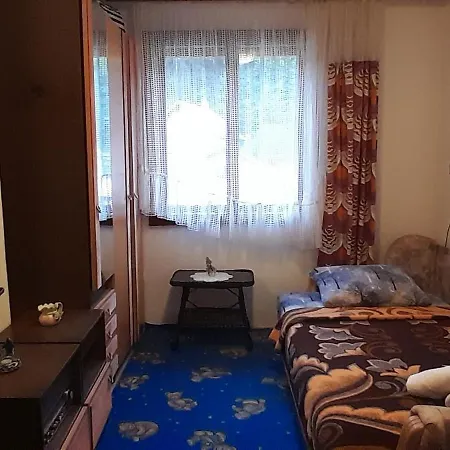 Nada Apartament *